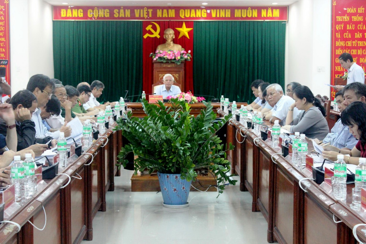thuong truc